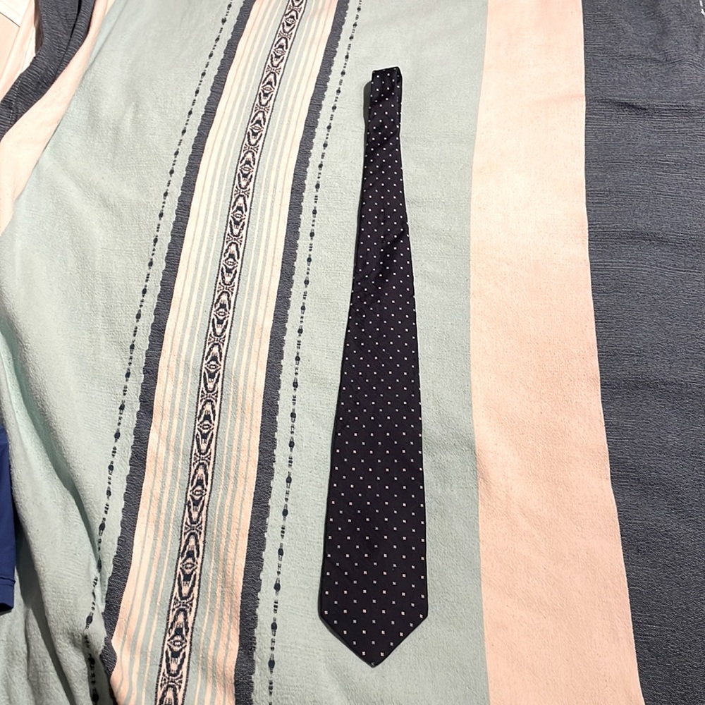 Brooks brothers tie